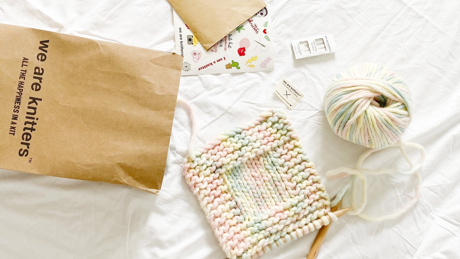 Le tricot par We Are Knitters : du bonheur en kits ! - Les Confettis