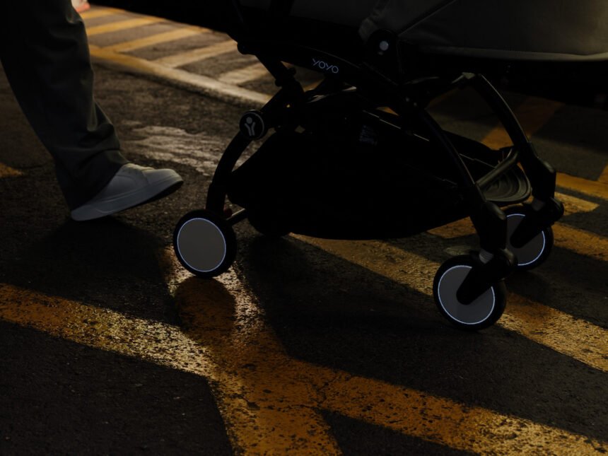 YOYO3-poussette-evolutive-nuit-Stokke®-les-confettis