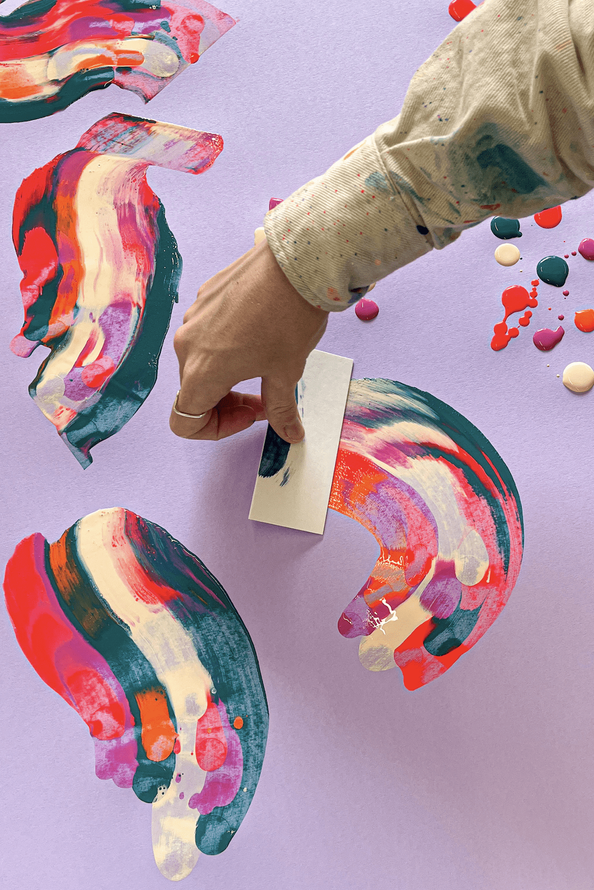 dessin-a-la-main-moglea-les-confettis