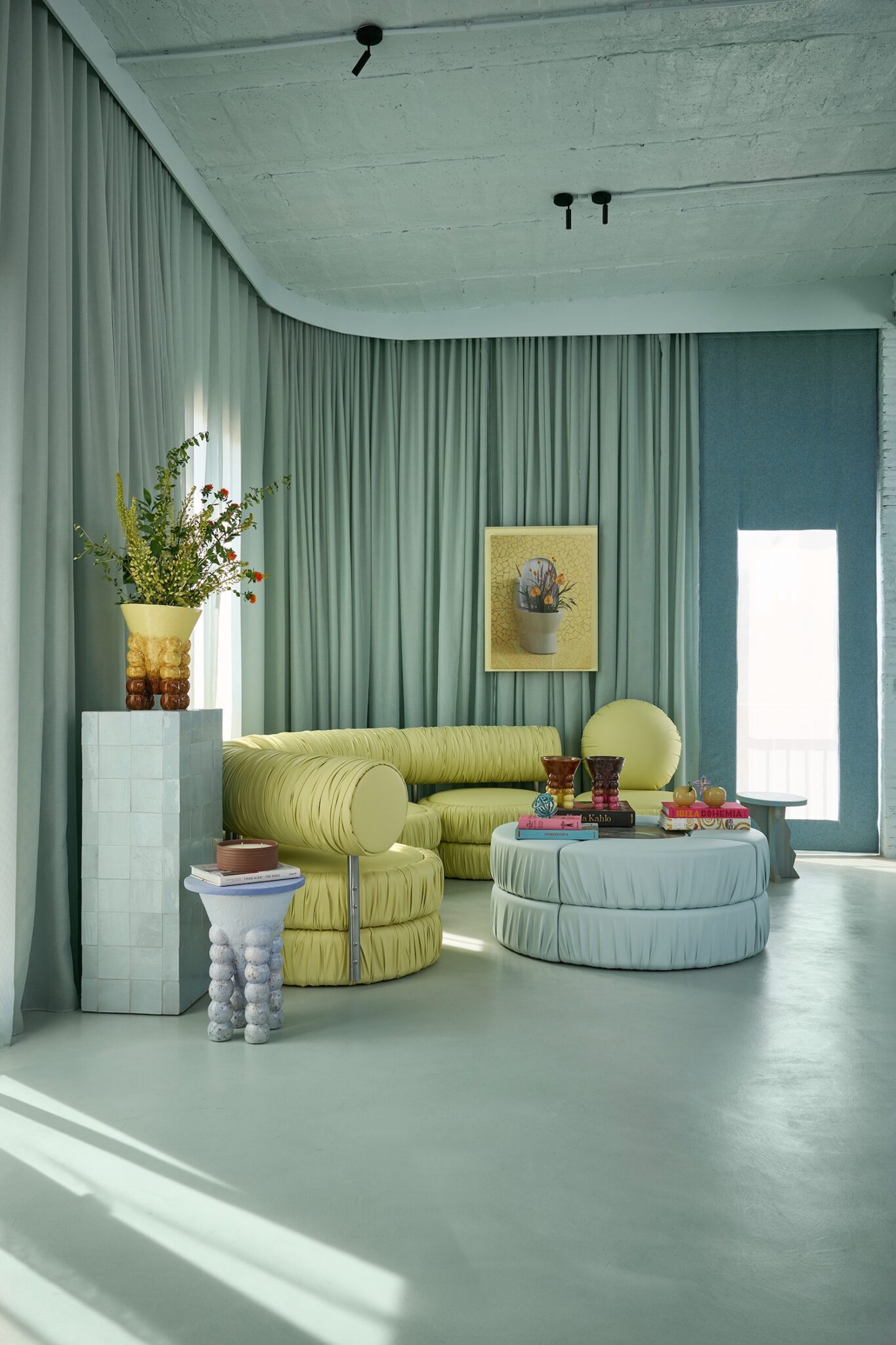 masquespacio-salon-credit-photo-luis-beltran