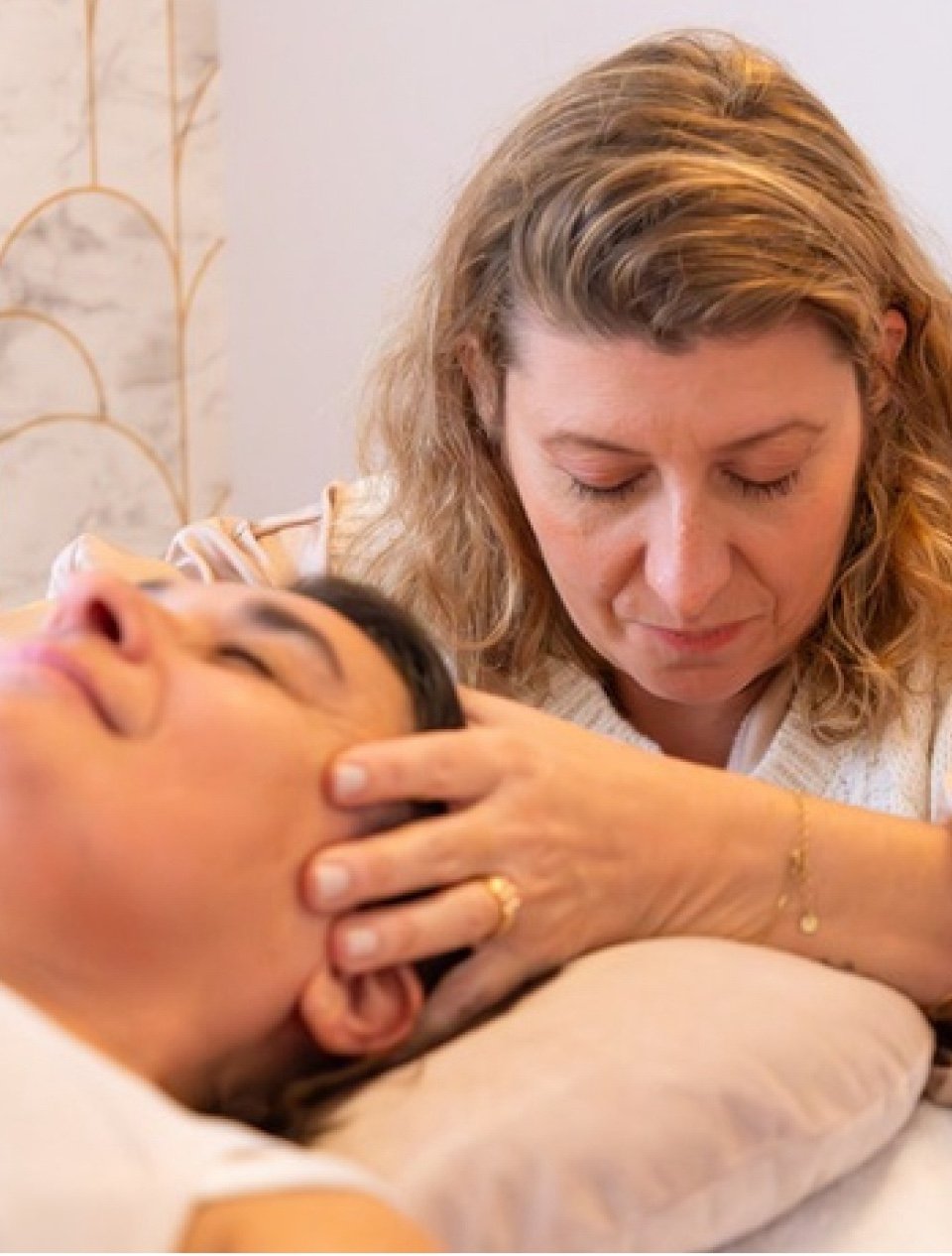 severine-agustin-praticienne-holistique-paris-methode-eve